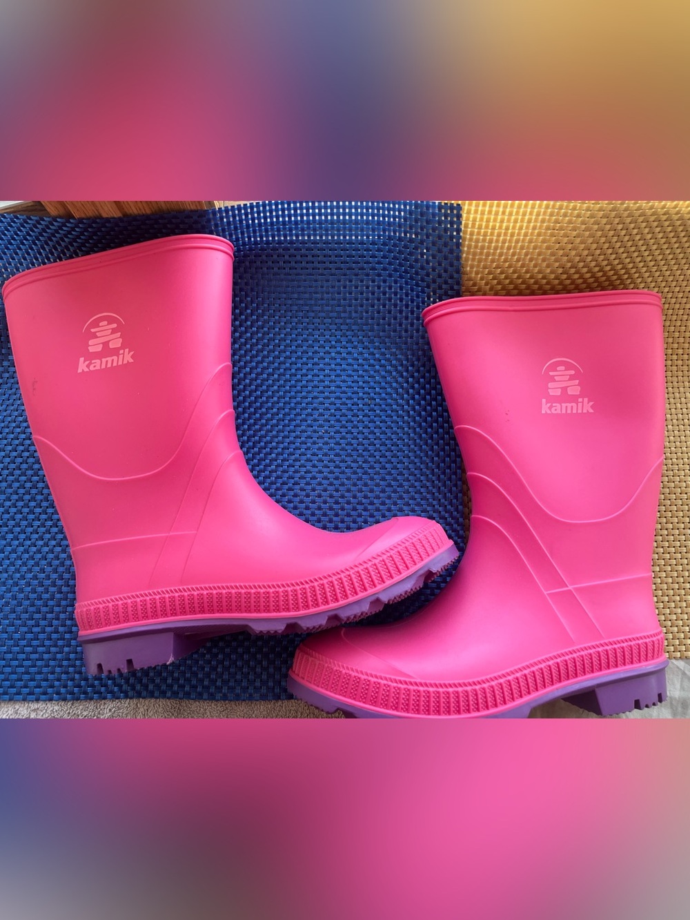 Kamik Stomp PINK Rubber Kids Rain Boots youth size 4 Kamik Stomp rain boots in